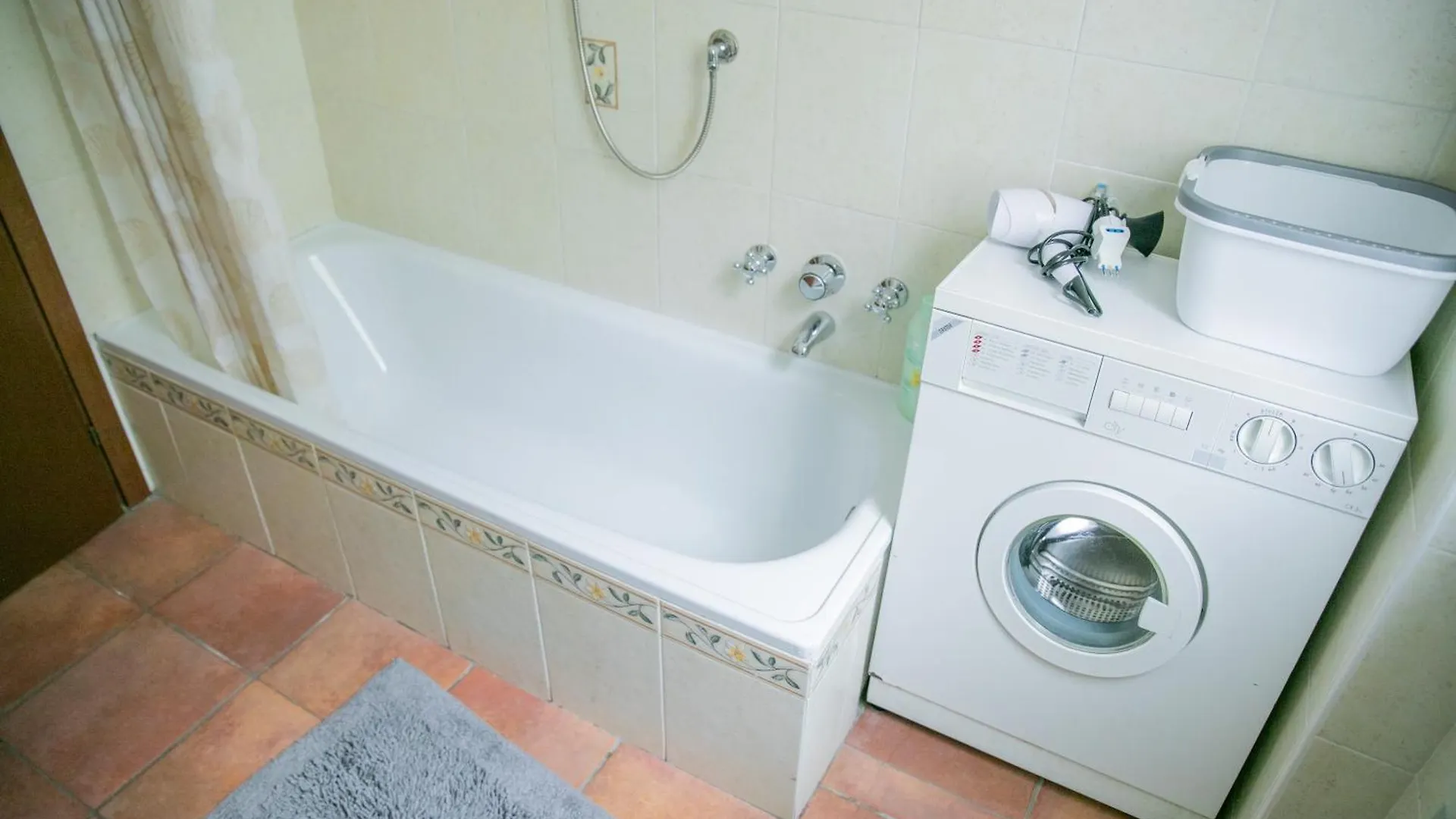 Casa Stili Apartment Perledo 0*,  Italy